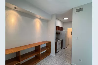 6500 Harbor Town Drive #2905, Houston, TX 77036 - Photo 9