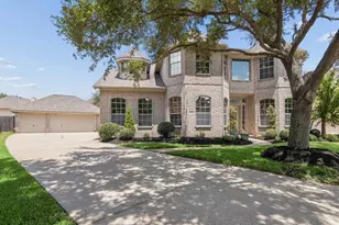 4306 Green Tree Ct, Pasadena, TX 77505 - Photo 1