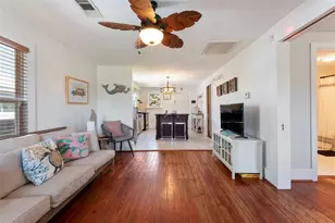 2216 Grover Ave, Galveston, TX 77551 - Photo 5