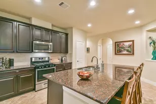 3219 Sunflower Dr, Texas City, TX 77591 - Photo 11