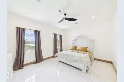 2015 Settlers Court Dr, Sealy, TX 77474 - Photo 15