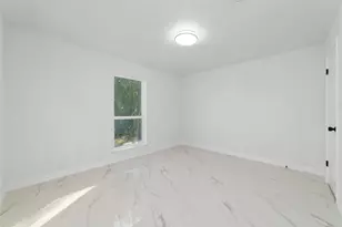 11434 Sharpview Dr, Houston, TX 77072 - Photo 17