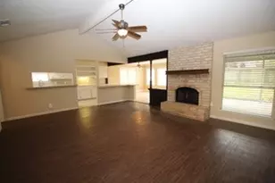 13215 Lake Breeze Ln, Willis, TX 77318 - Photo 3