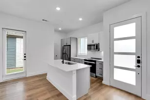 1408B Izzy Ln, Little Elm, TX 75068 - Photo 5