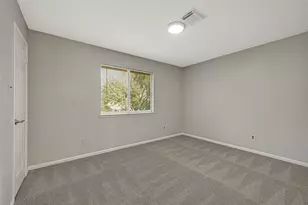 1627 Mabry Mill Rd, Houston, TX 77062 - Photo 17