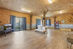 360 S Lakeside Dr, Huntsville, TX 77320 - Photo 35