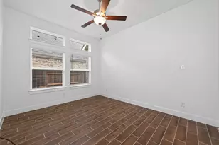 18338 Tiger Flowers Dr, Conroe, TX 77302 - Photo 33