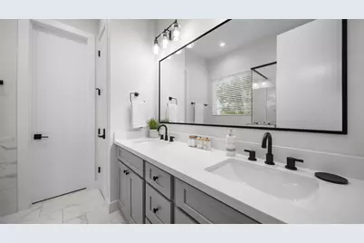 850 Elkhart Street #E, Houston, TX 77091 - Photo 27