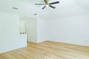 13419 Clarewood Dr, Houston, TX 77083 - Photo 13