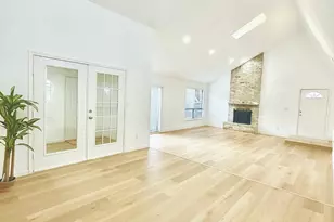 13419 Clarewood Dr, Houston, TX 77083 - Photo 5