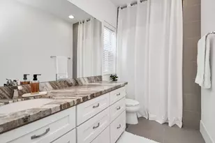 1822 McIlhenny St, Houston, TX 77004 - Photo 37