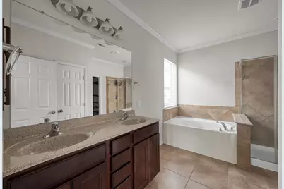 127 Forest Heights Lane, Montgomery, TX 77316 - Photo 13