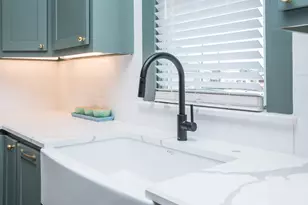 410 N Avenue D, Shiner, TX 77984 - Photo 19