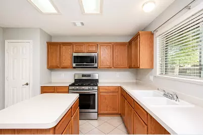 7043 Madison Trail, Houston, TX 77084 - Photo 3