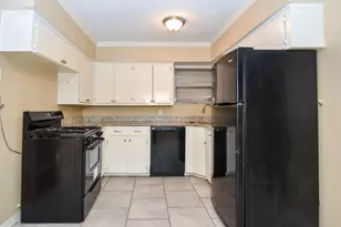 3014 14th Ave N, Texas City, TX 77590 - Photo 3