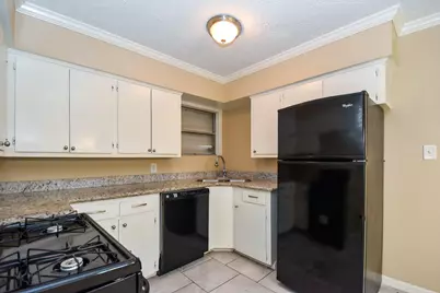 3014 14th Avenue N, Texas City, TX 77590 - Photo 5