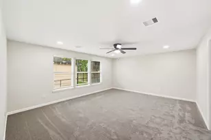 7946 Fowlie St, Houston, TX 77028 - Photo 27
