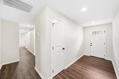 7946 Fowlie Street, Houston, TX 77028 - Photo 17