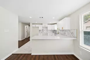 7946 Fowlie St, Houston, TX 77028 - Photo 11