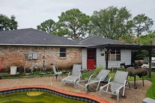 15922 Dunmoor Dr, Houston, TX 77059 - Photo 31