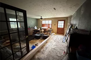 15922 Dunmoor Dr, Houston, TX 77059 - Photo 3