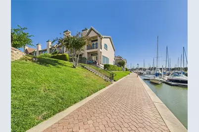 483 Mariners Drive, Kemah, TX 77565 - Photo 3