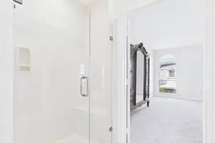 483 Mariners Dr, Kemah, TX 77565 - Photo 23