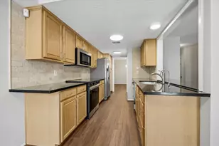 14201 Misty Meadow Ln, Houston, TX 77079 - Photo 11