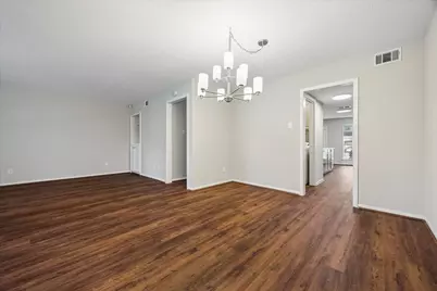 14201 Misty Meadow Lane, Houston, TX 77079 - Photo 9