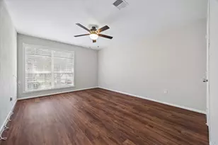 14201 Misty Meadow Ln, Houston, TX 77079 - Photo 21