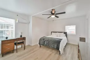 4705 Pease St, Houston, TX 77023 - Photo 15