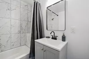 4705 Pease St, Houston, TX 77023 - Photo 37