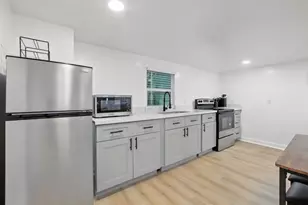 4705 Pease St, Houston, TX 77023 - Photo 43