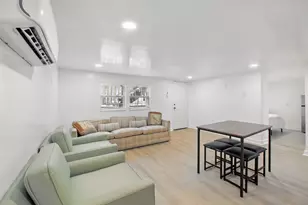 4705 Pease St, Houston, TX 77023 - Photo 47