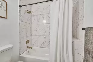 4705 Pease St, Houston, TX 77023 - Photo 19