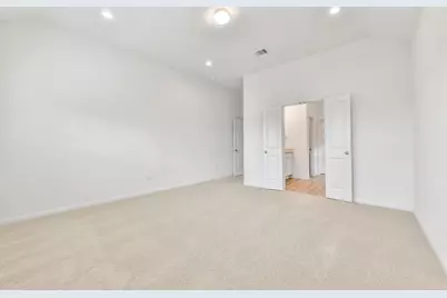 3010 King Oaks Street, Baytown, TX 77251 - Photo 13