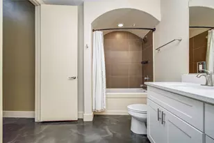 2323 Polk St, Houston, TX 77003 - Photo 11