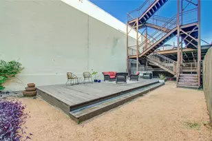 2323 Polk St, Houston, TX 77003 - Photo 43