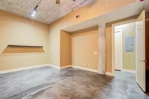 2323 Polk St, Houston, TX 77003 - Photo 9