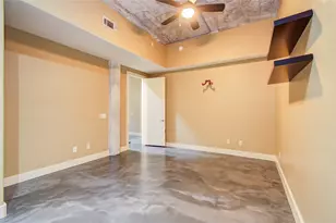 2323 Polk St, Houston, TX 77003 - Photo 9