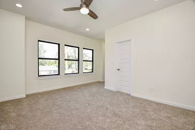 90 Burress Street #A, Houston, TX 77022 - Photo 29