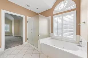 6011 Katie Leigh Ln, Sugar Land, TX 77479 - Photo 43