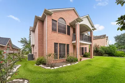 6011 Katie Leigh Lane, Sugar Land, TX 77479 - Photo 9