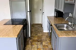 2750 Holly Hall St, Houston, TX 77054 - Photo 7