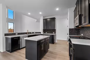 703 Beautyberry Wy, Rosenberg, TX 77471 - Photo 3