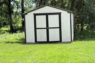 416 N Tinsley St St, Angleton, TX 77515 - Photo 9