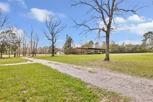 17659 E Fm 1097 Rd, Willis, TX 77378 - Photo 13