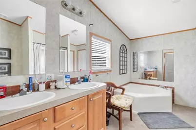 17659 E Fm 1097 Road, Willis, TX 77378 - Photo 19