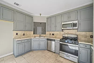 11123 Gatesden Drive, Tomball, TX 77377 - Photo 11