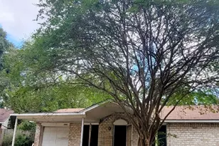 9842 Lum Ln, Houston, TX 77078 - Photo 5